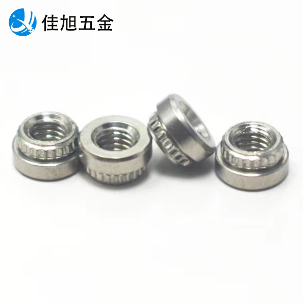 挤压螺母